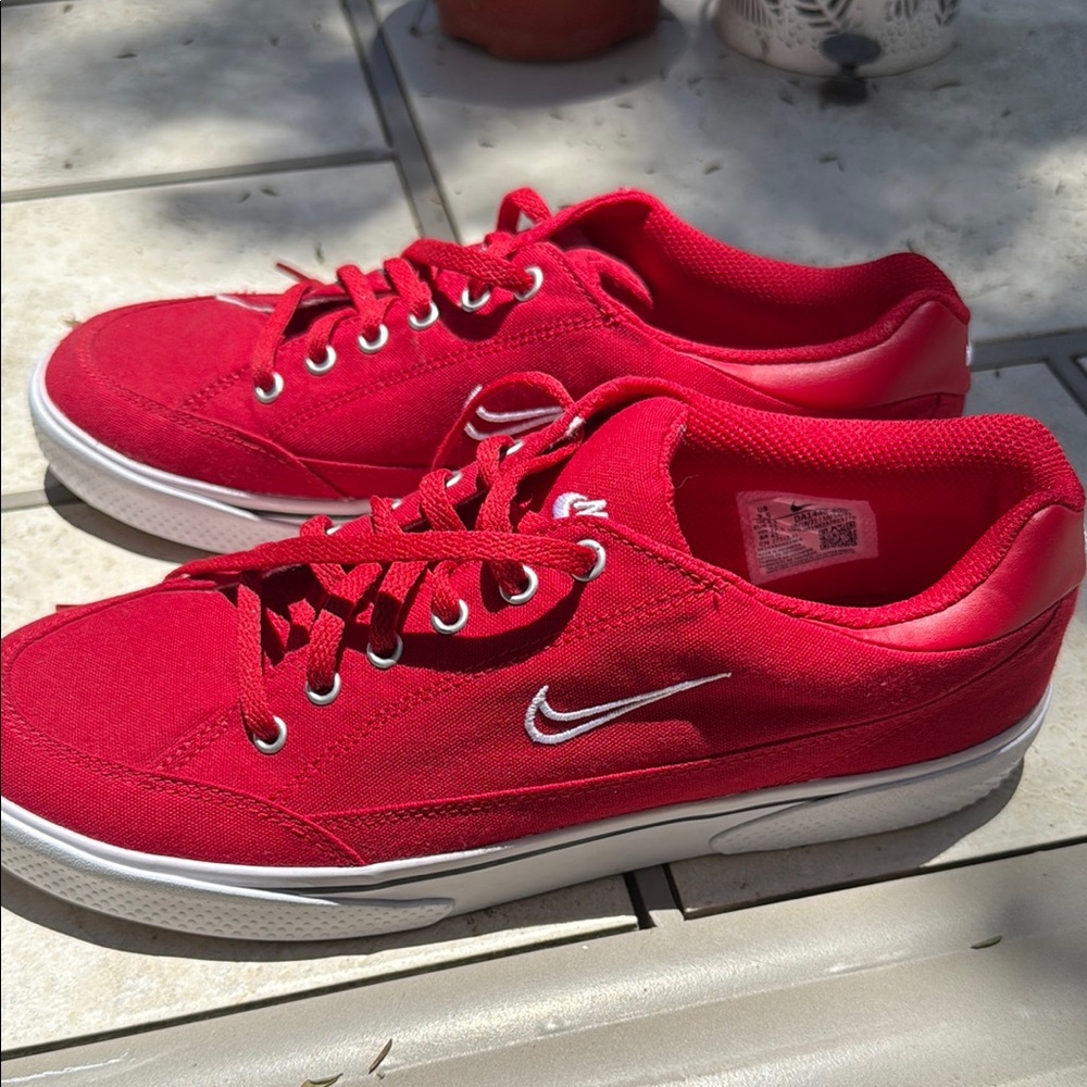 Nike AUTHENTIC Retro GTS Red White Casual Shoe Men size 9.5